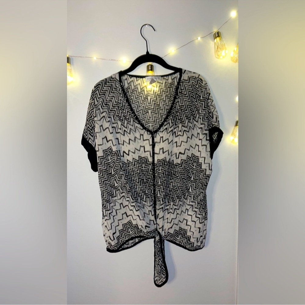Christopher & Banks Tie Front Short Sleeve Blouse